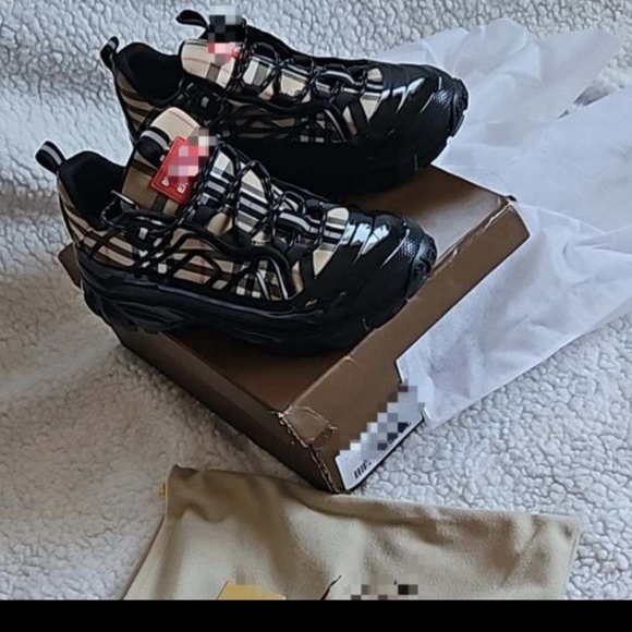 NWB Mens size 42 and size 40 - Picture 4 of 5